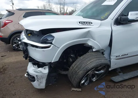 2022 Ram 1500 Limited 4X4 5'7 Box из США, поврежденный, VIN 1C6SRFHT4NN307849